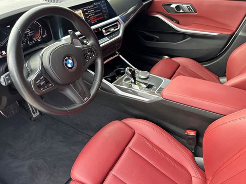 Used 2022 BMW 330i Sedan w/ M Sport Package RWD image 10