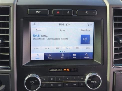 Used 2021 Ford Expedition XLT image 13