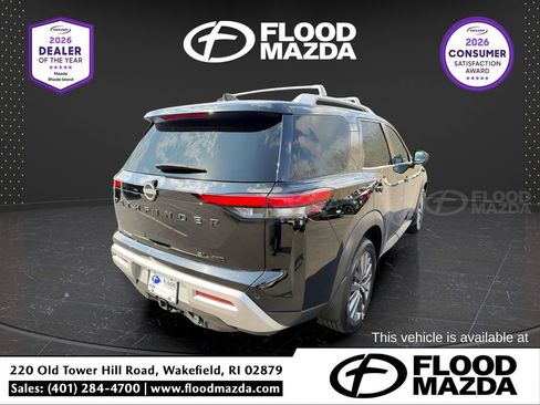 Used 2023 Nissan Pathfinder SL w/ SL Premium Package image 5