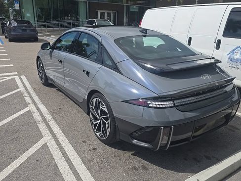 Used 2023 Hyundai Ioniq 6 Limited RWD image 4