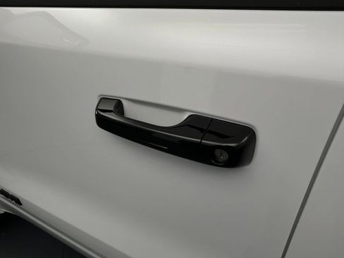 New 2026 RAM 1500 Laramie AWD/4WD image 29