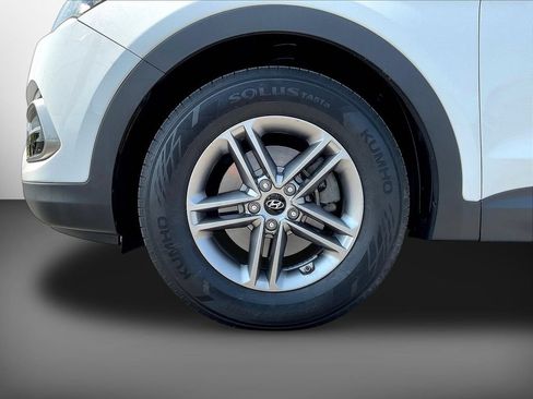 Used 2017 Hyundai Santa Fe Sport AWD/4WD image 31