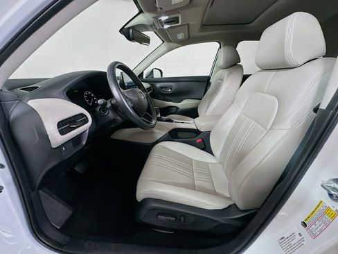 Used 2025 Honda HR-V EX-L image 13