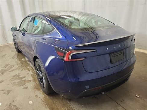 Used 2025 Tesla Model 3 Performance AWD/4WD image 7