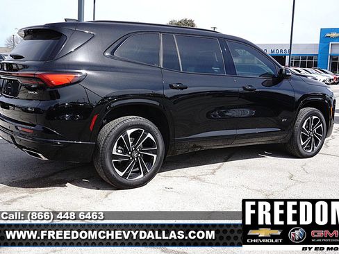 New 2026 Buick Enclave Sport Touring w/ Power Package image 7