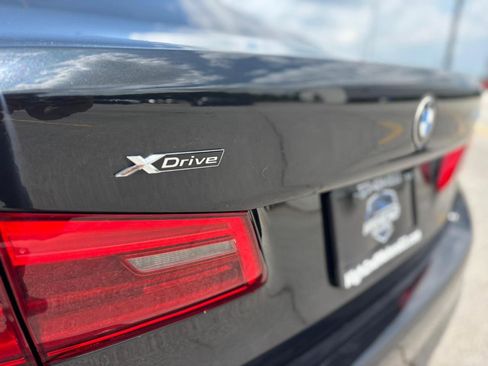 Used 2019 BMW 530i xDrive w/ Convenience Package AWD/4WD image 39
