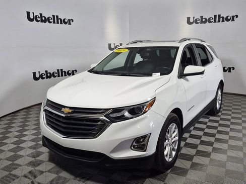 Used 2019 Chevrolet Equinox LT w/ Sun & Navigation Package image 3