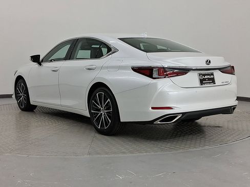 New 2025 Lexus ES 350 w/ Premium Package image 3
