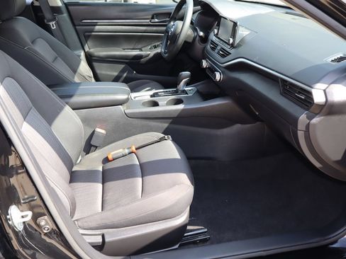 Used 2023 Nissan Altima 2.5 S FWD image 18