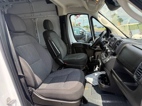 Used 2023 RAM ProMaster 2500 FWD image 15