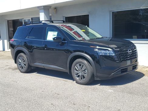 New 2026 Nissan Pathfinder SV image 23