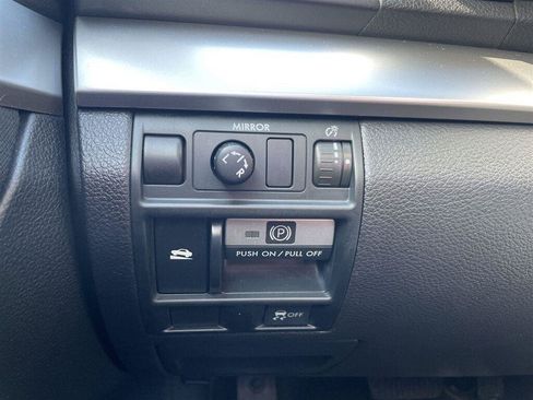 Used 2014 Subaru Outback 2.5i Premium AWD/4WD image 18