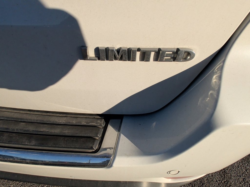 Used 2021 Jeep Grand Cherokee Limited AWD/4WD image 4