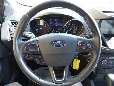 Used 2017 Ford Escape SE w/ Equipment Group 201A AWD/4WD image 44