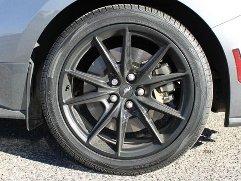 Used 2024 Ford Mustang GT Premium image 12