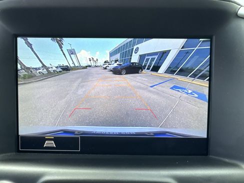 Used 2024 GMC Terrain SLT w/ Elevation Edition image 26