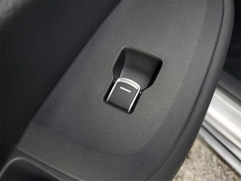 Certified 2025 Acura ADX FWD image 17