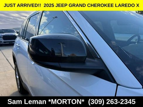 New 2025 Jeep Grand Cherokee Laredo X image 6