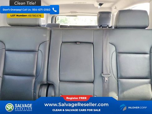 Used 2019 Chevrolet Suburban LT image 13