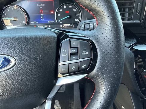 Used 2023 Ford Explorer ST-Line AWD/4WD image 27