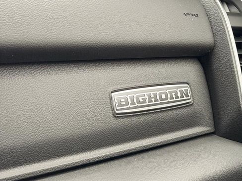 New 2026 RAM 1500 4x4 Crew Cab image 25