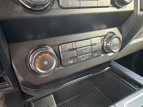 Used 2019 Ford F150 XL w/ Equipment Group 101A Mid AWD/4WD image 26