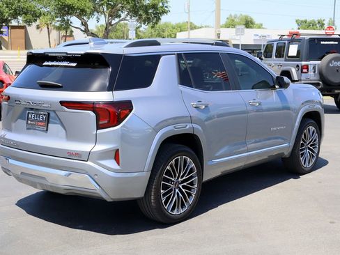 Certified 2026 GMC Terrain Denali AWD/4WD image 9