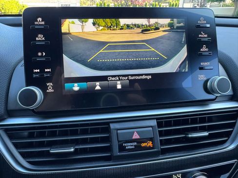 Used 2018 Honda Accord Sport image 38