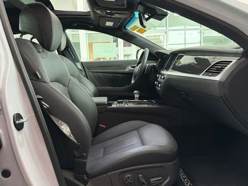 Used 2018 Genesis G80 3.3T Sport AWD/4WD image 14