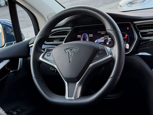 Used 2016 Tesla Model X 75D AWD/4WD image 13
