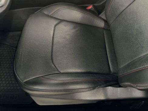 Used 2022 Jeep Compass Trailhawk w/ Trailhawk Elite Group image 13