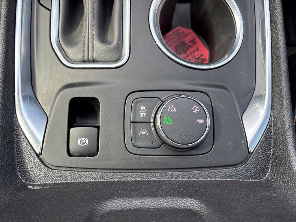 Used 2018 Chevrolet Traverse Premier w/ Redline Edition AWD/4WD image 45