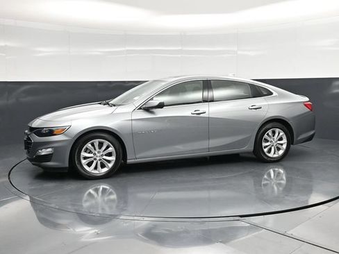 Used 2024 Chevrolet Malibu LT FWD image 9