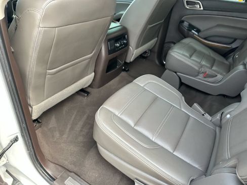 Used 2019 GMC Yukon Denali w/ Denali Ultimate Package AWD/4WD image 28