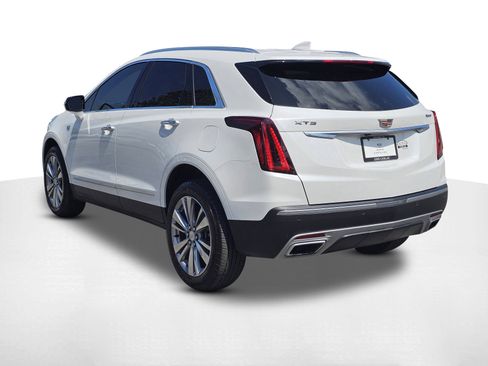 Used 2024 Cadillac XT5 Premium Luxury FWD image 3