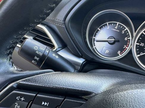 Used 2020 MAZDA CX-5 Touring FWD image 31