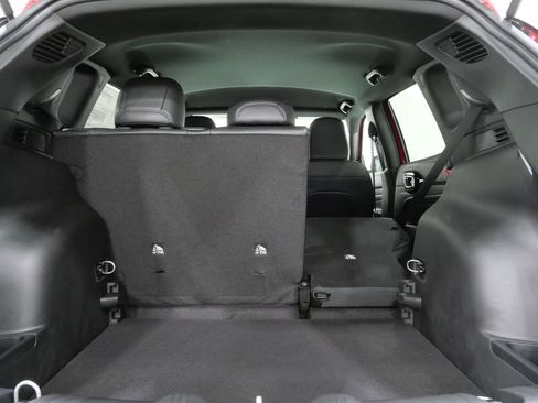 New 2026 Jeep Compass Latitude image 26