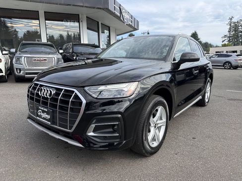 Used 2023 Audi Q5 2.0T Premium w/ Convenience Package AWD/4WD image 1