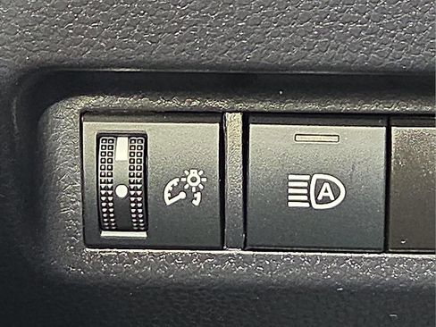 Used 2024 Toyota RAV4 XLE image 20