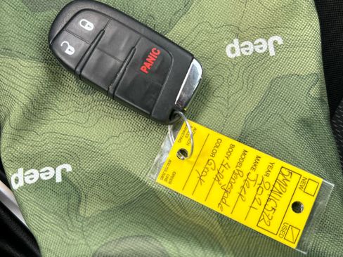 Used 2021 Jeep Renegade Sport AWD/4WD image 22