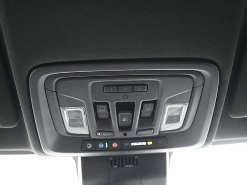 Used 2024 Chevrolet Silverado 2500 High Country w/ High Country Premium Package AWD/4WD image 11