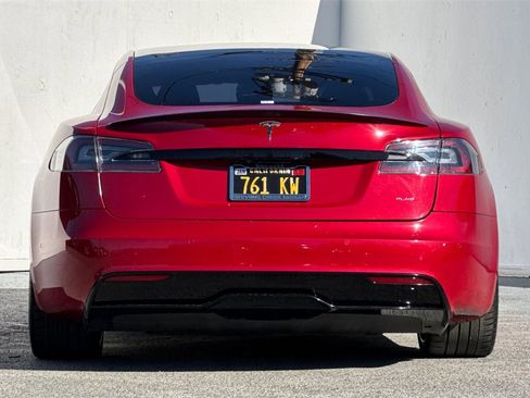 Used 2022 Tesla Model S Plaid image 5