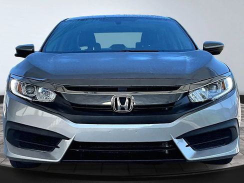 Used 2017 Honda Civic EX image 2