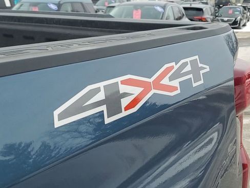 Used 2024 Chevrolet Silverado 1500 LT image 31