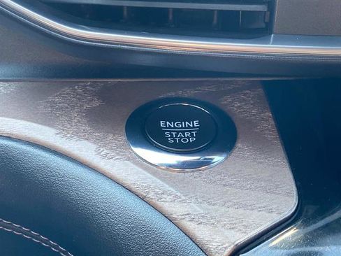 Certified 2022 Ford Explorer Platinum w/ Equipment Group 601A image 33