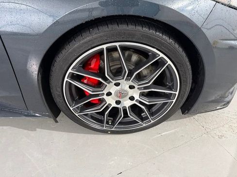 Used 2020 Chevrolet Corvette Stingray Preferred Cpe w/ 2LT Preferred Equipment Group RWD image 13