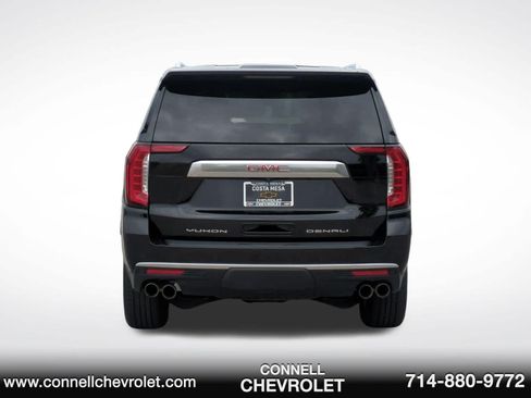 Used 2024 GMC Yukon XL Denali AWD/4WD image 6