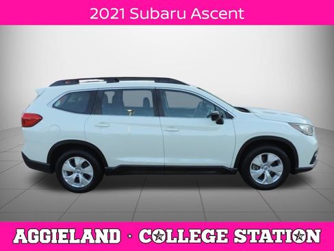 Used 2021 Subaru Ascent 8-Passenger AWD/4WD image 2