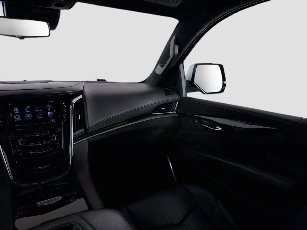 Used 2019 Cadillac Escalade ESV Platinum AWD/4WD image 26