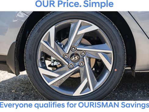 New 2025 Hyundai Elantra Limited image 15